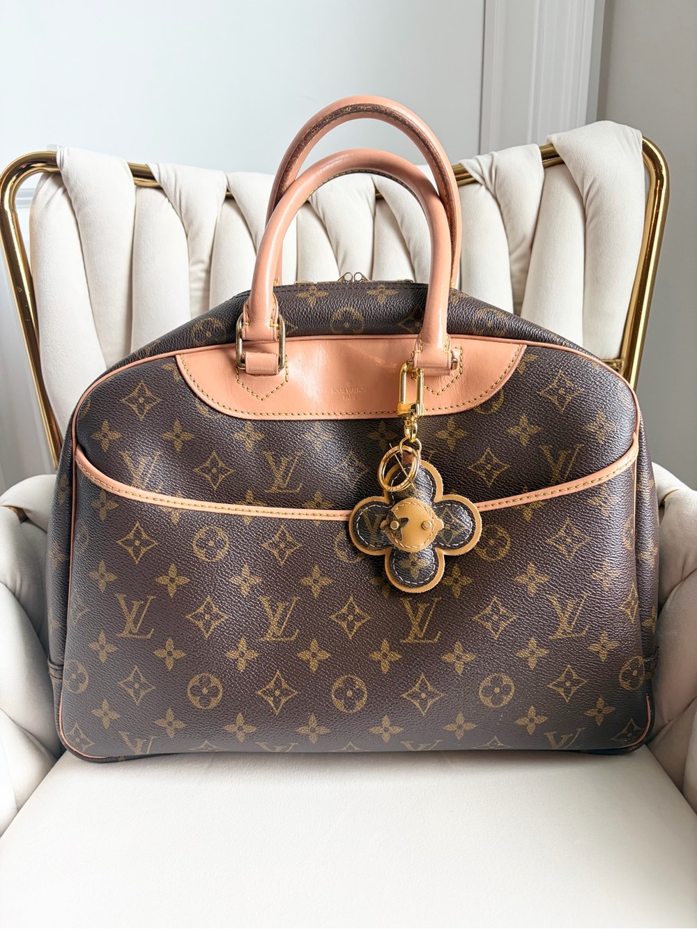Louis Vuitton Deauville Monogram Bag